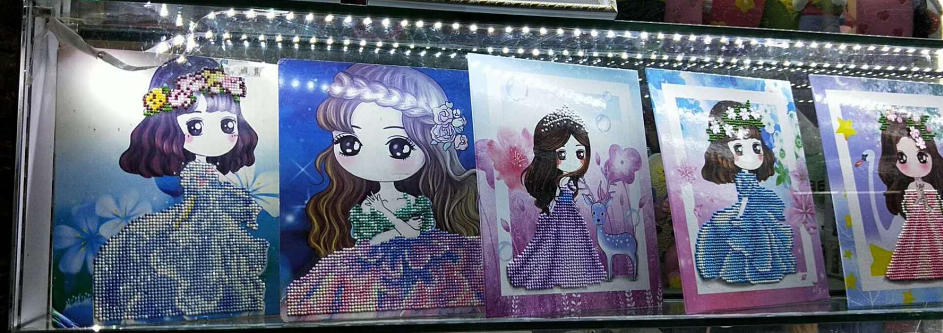 21*25厘米点点钻石画，纸质钻石画