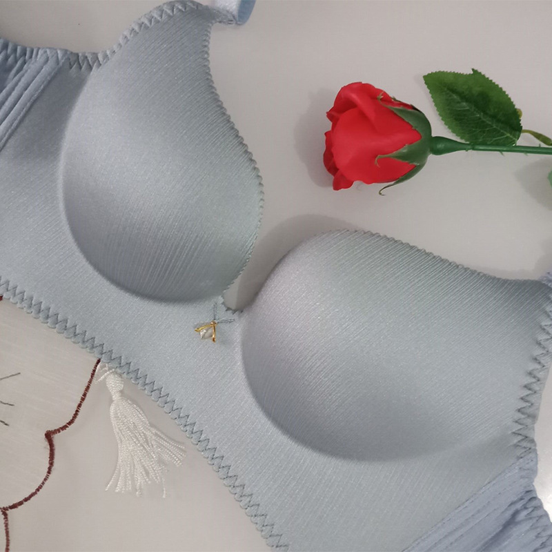 Factory Direct Sales Of New Underwear Bra Traceless Adjustment Women's Solid Color Bra Yiwu Wholesale undefined