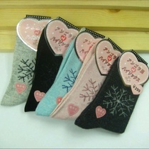 Autumn winter new socks lady rabbit wool socks big snowflake middle tube lady socks factory direct sale
