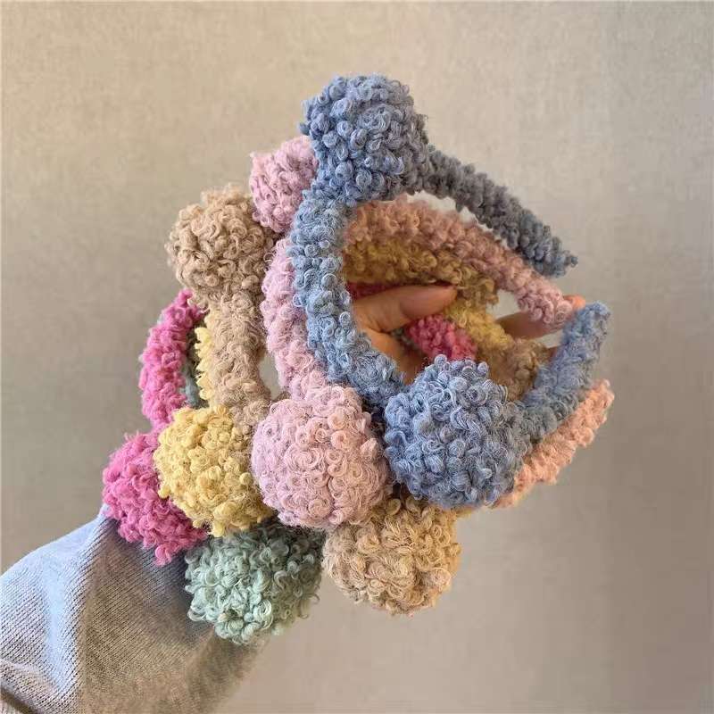 Japanese simple sheep roll hair hoop fairy face show MOE lovely bear ears ball head hoop sen out hair accessories thumbnail