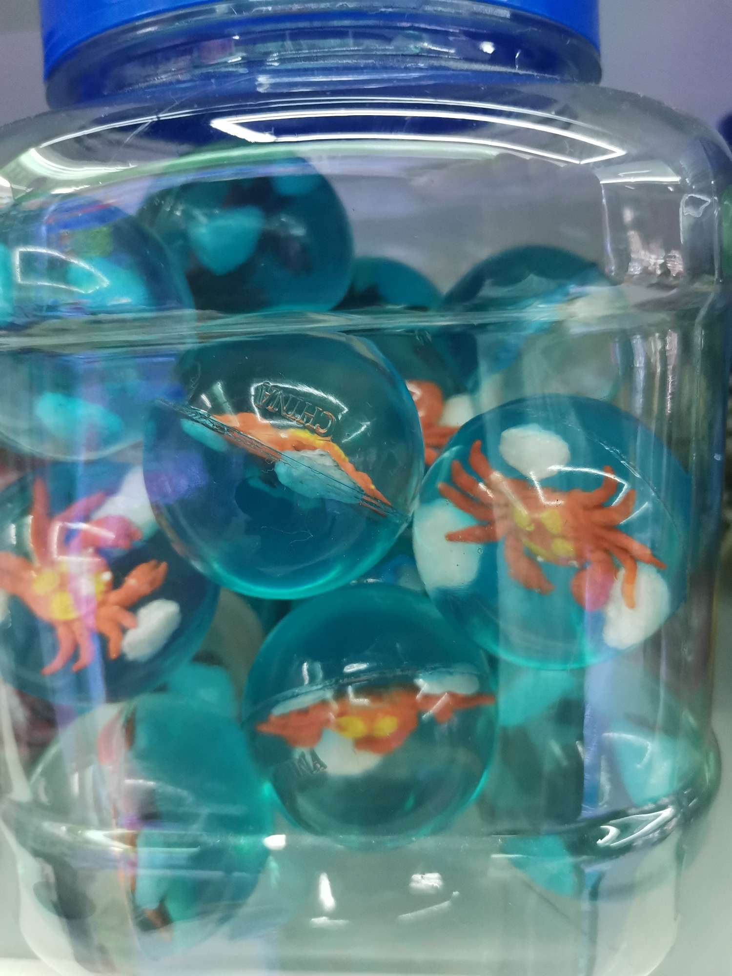 Three-dimensional crabs thumbnail