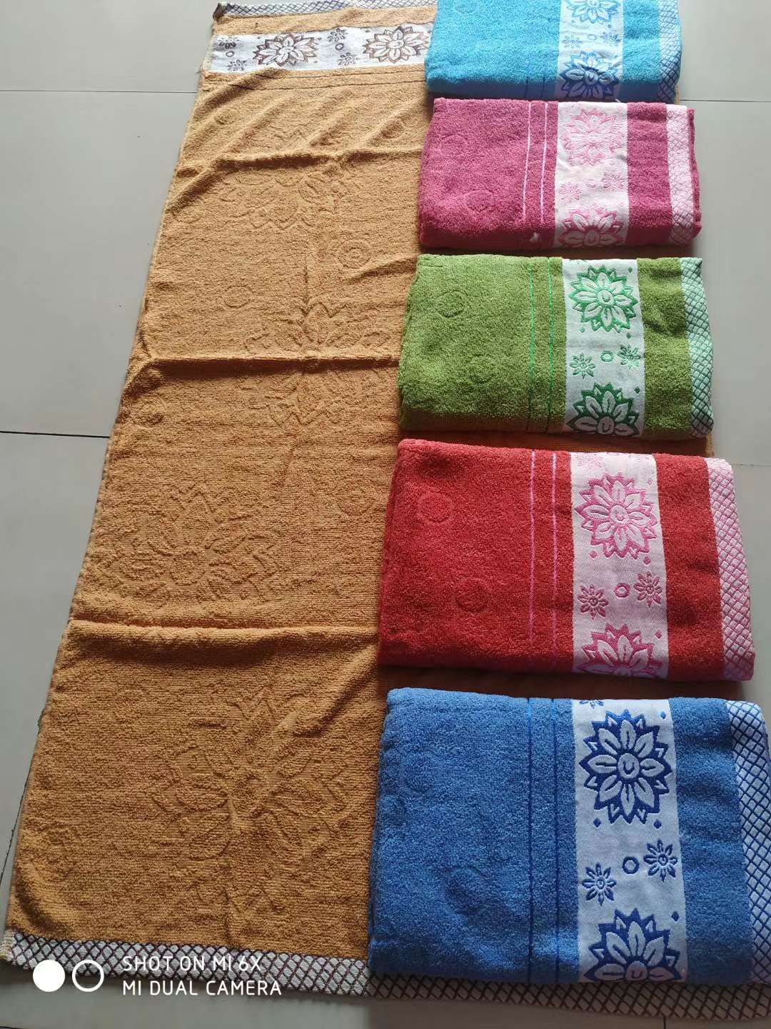 All-cotton bath towel details Picture