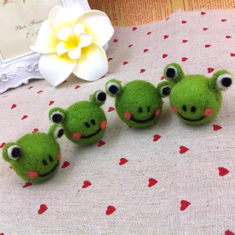 Wool felt frog, pure handmade DIY jewelry, children's headwear accessories, hair rope, hair band, decorative materials details Picture