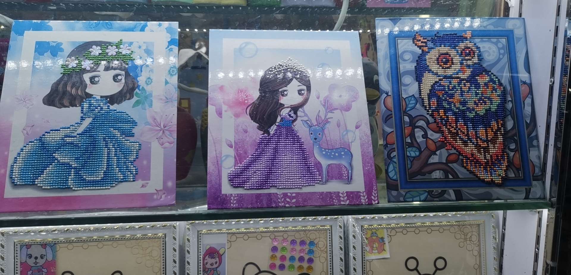 21*25厘米点点钻石画，纸质钻石画详情图8