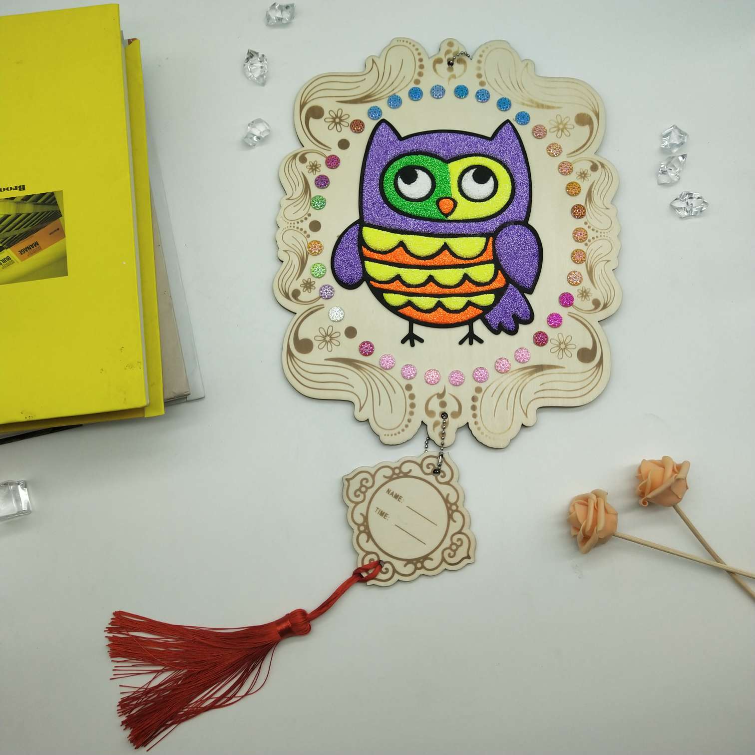 The ingredients for the eco-friendly wooden Chinese knot snowflake mud board painting are good Item Picture