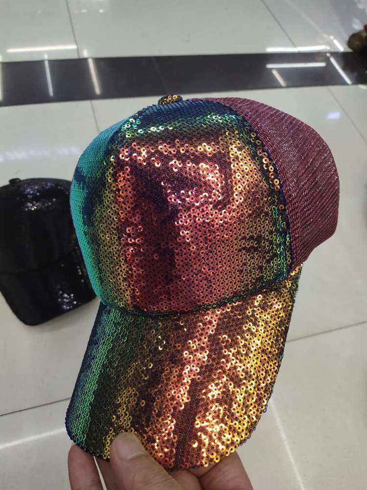 Sequin Baseball Cap Application Scenario