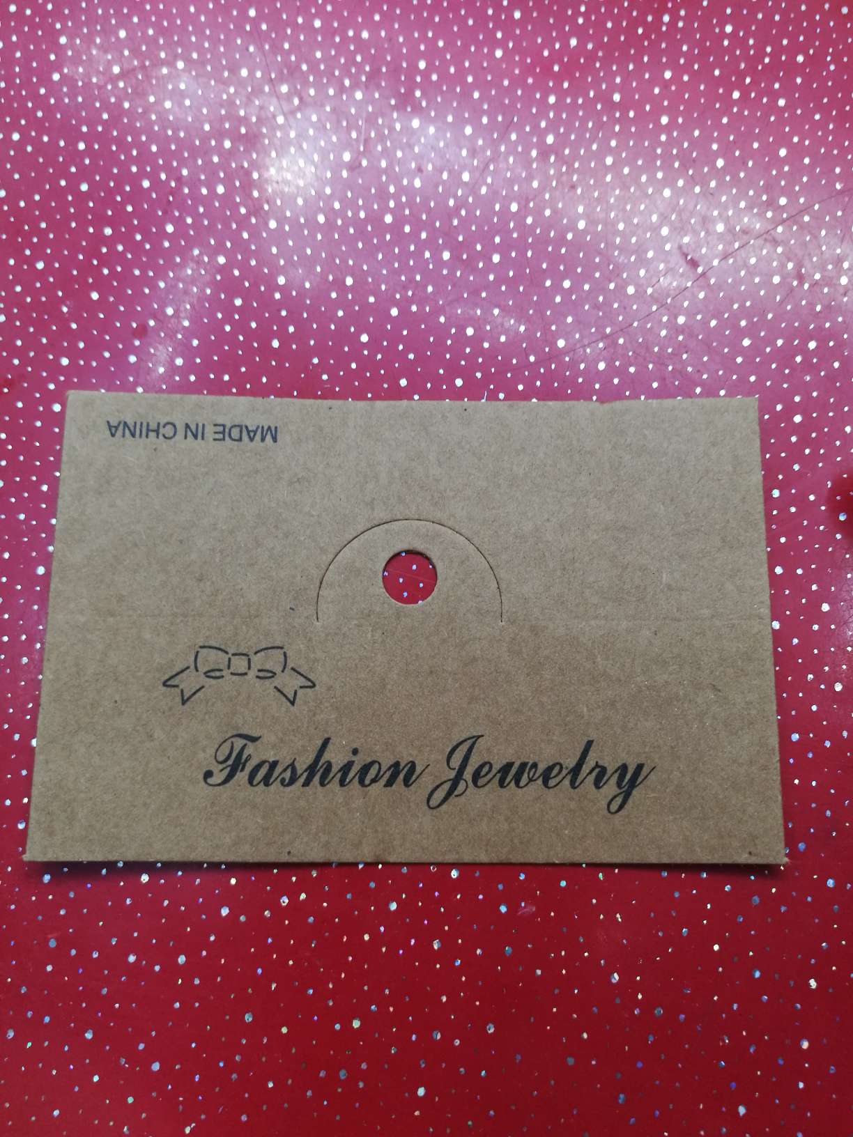 卡片卡片对折卡头 牛皮纸
规格10*6.5cm