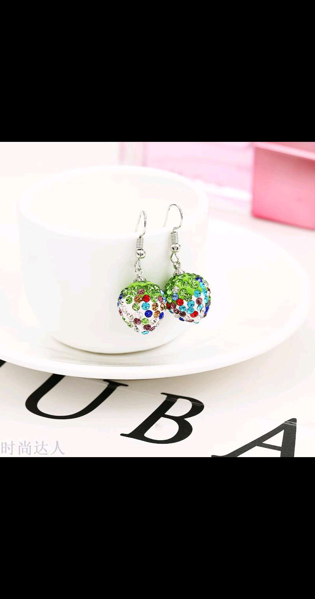 Korean version's best-selling creative stud earrings, fashionable and trendy strawberry soft clay rhinestone stud earrings Specification image