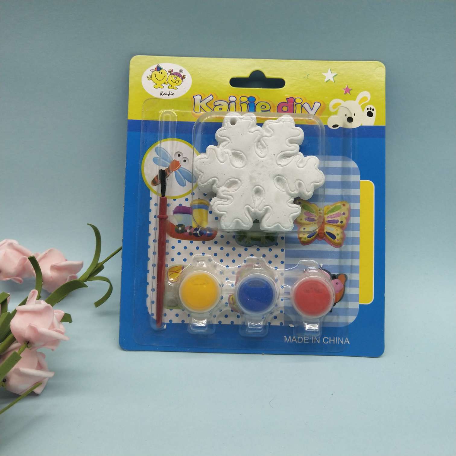 小石膏吸卡彩绘玩具