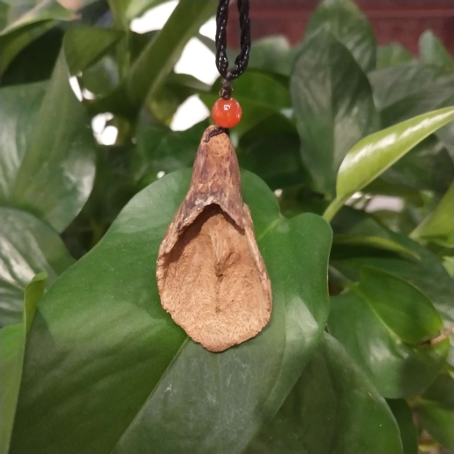 Agarwood Pendant 11 Specification drawing