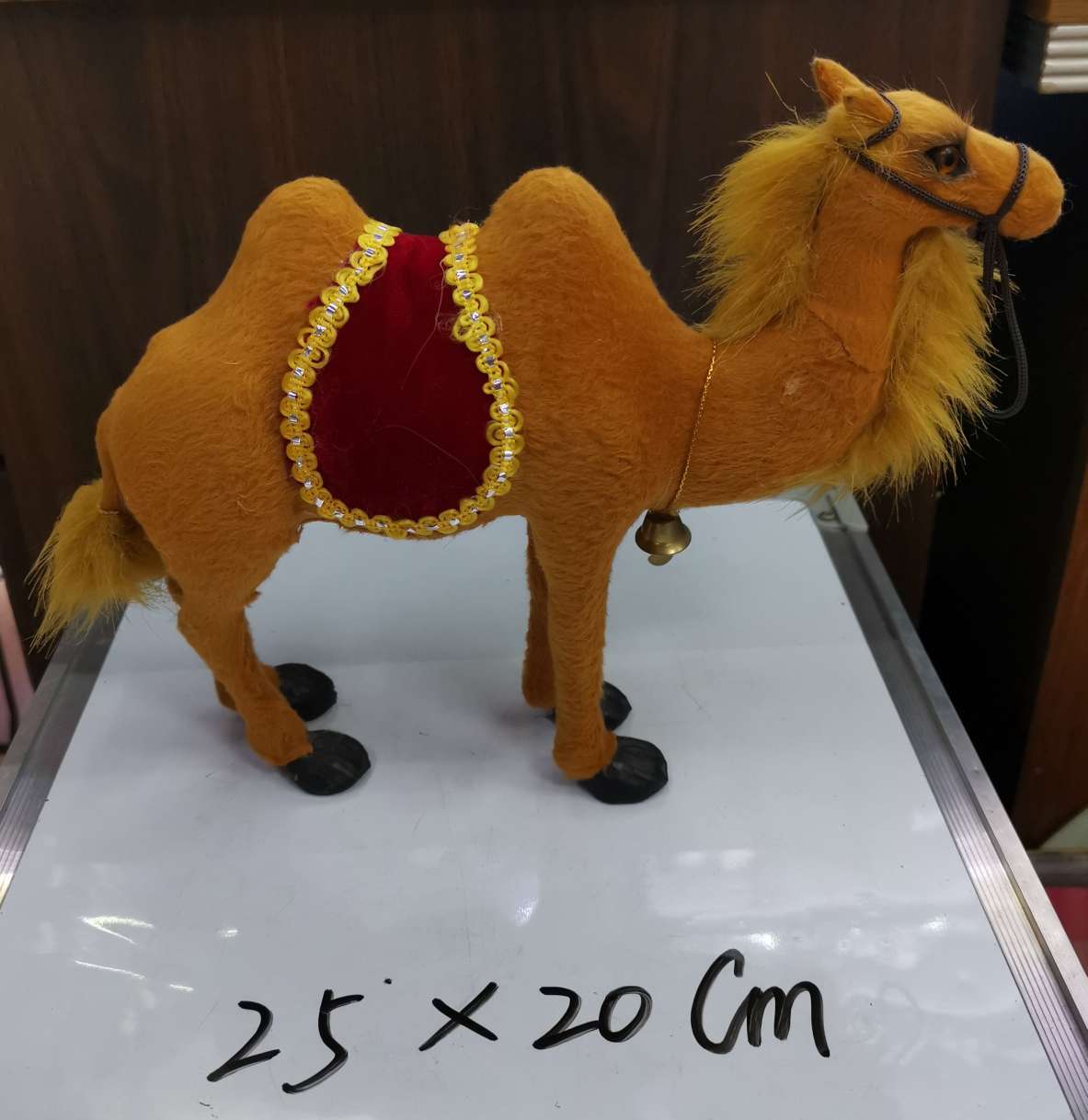 厂家直销 新宇裘皮仿真骆驼02款