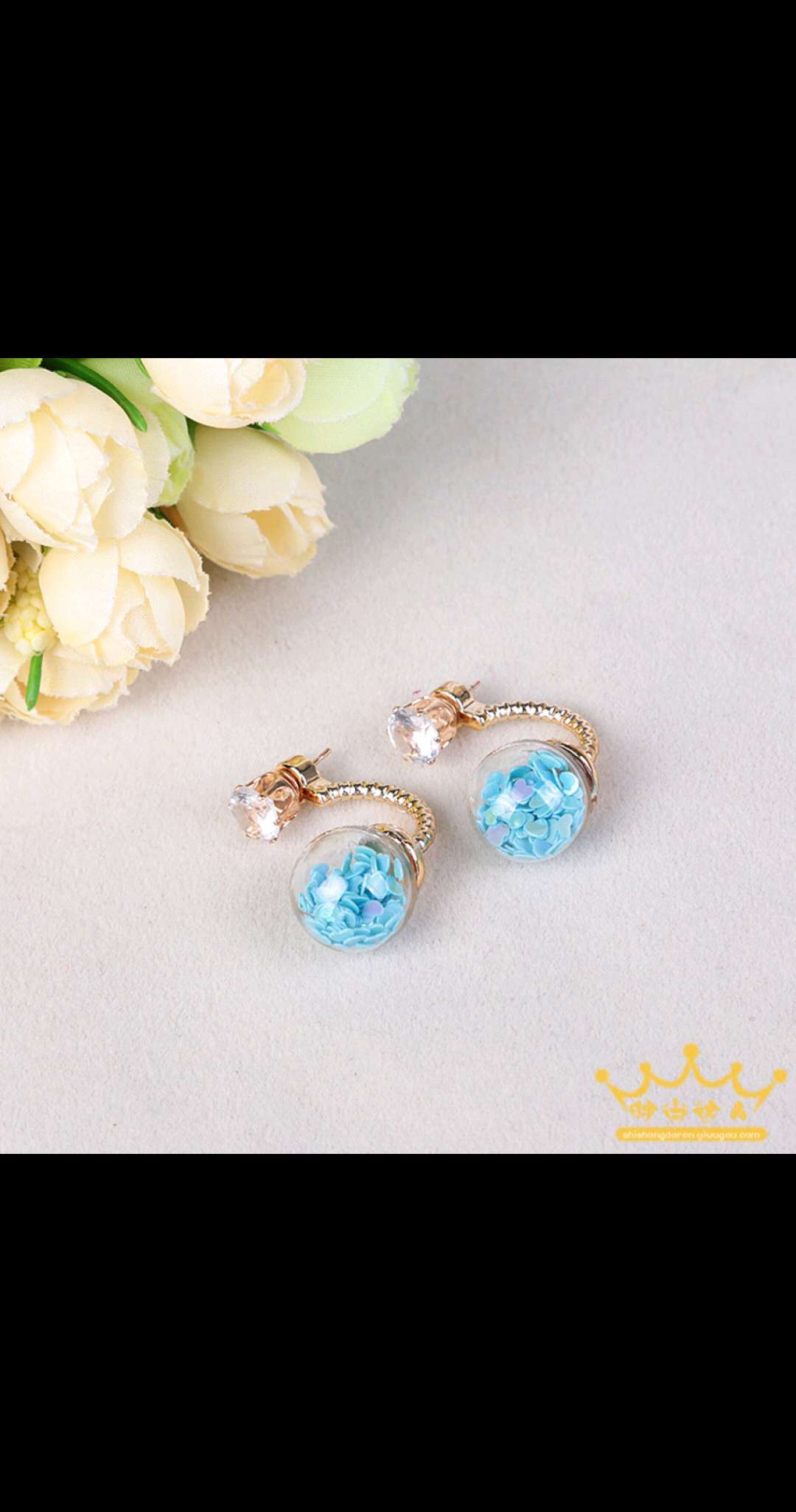 Korean exaggerated and individualistic heart-shaped sequined fresh earrings, versatile accessories, twist twist buckle earrings Specification image