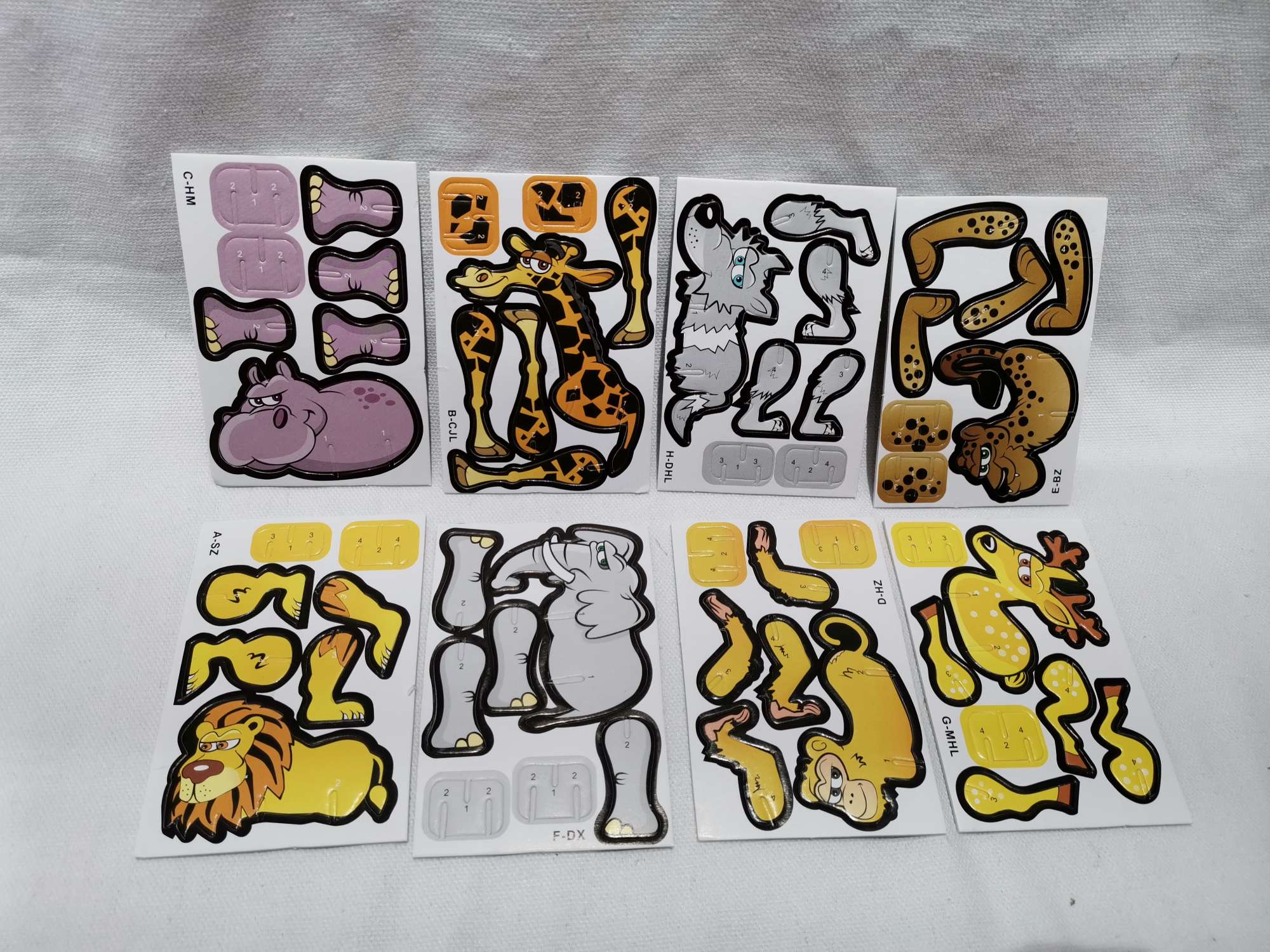 手办模型实物图