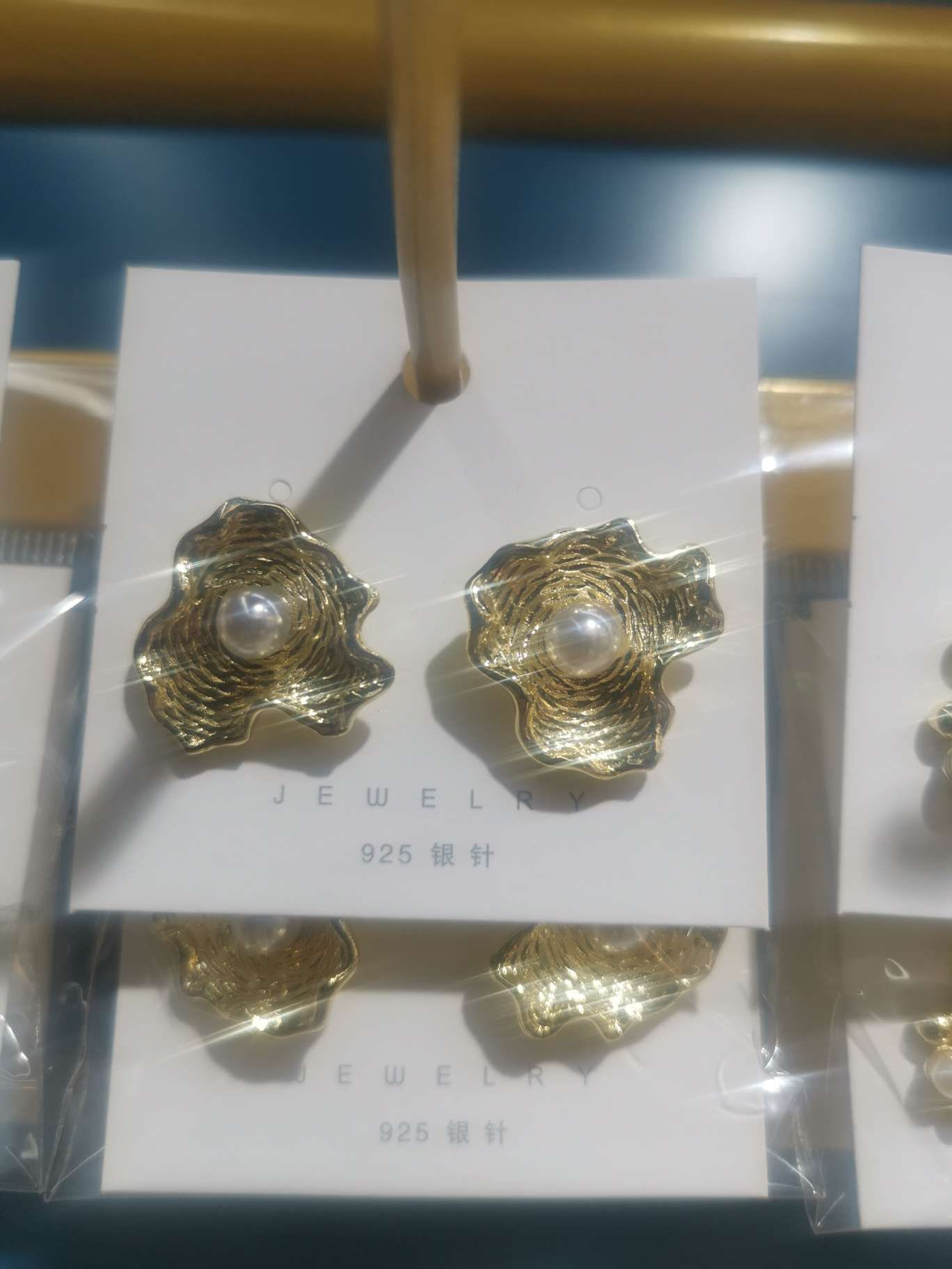合金耳环