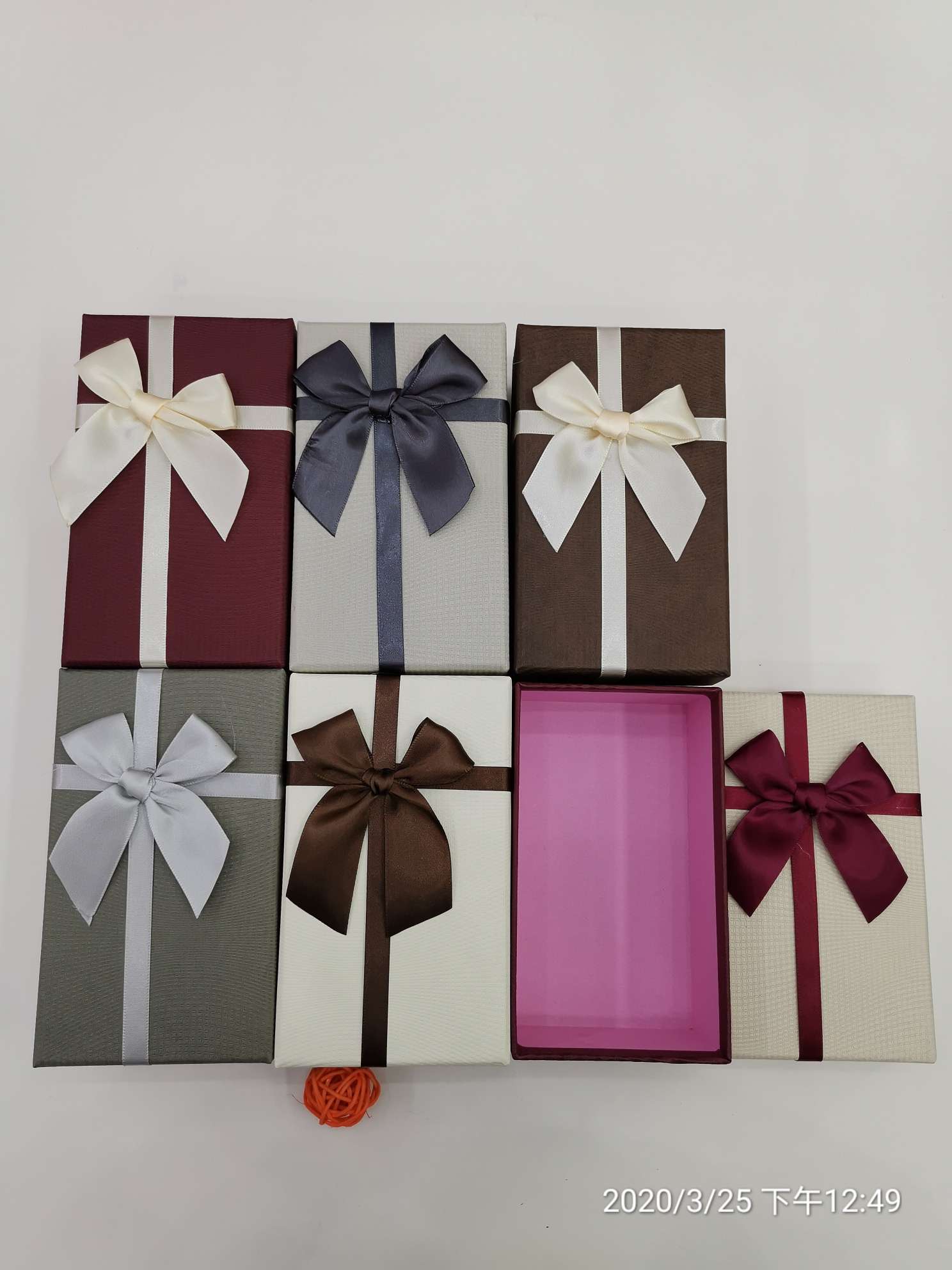 Gift Box Rectangular Gift Box Korean Version Of Small Fresh Birthday Gift Box Snack Candy Packaging Box Specification drawing