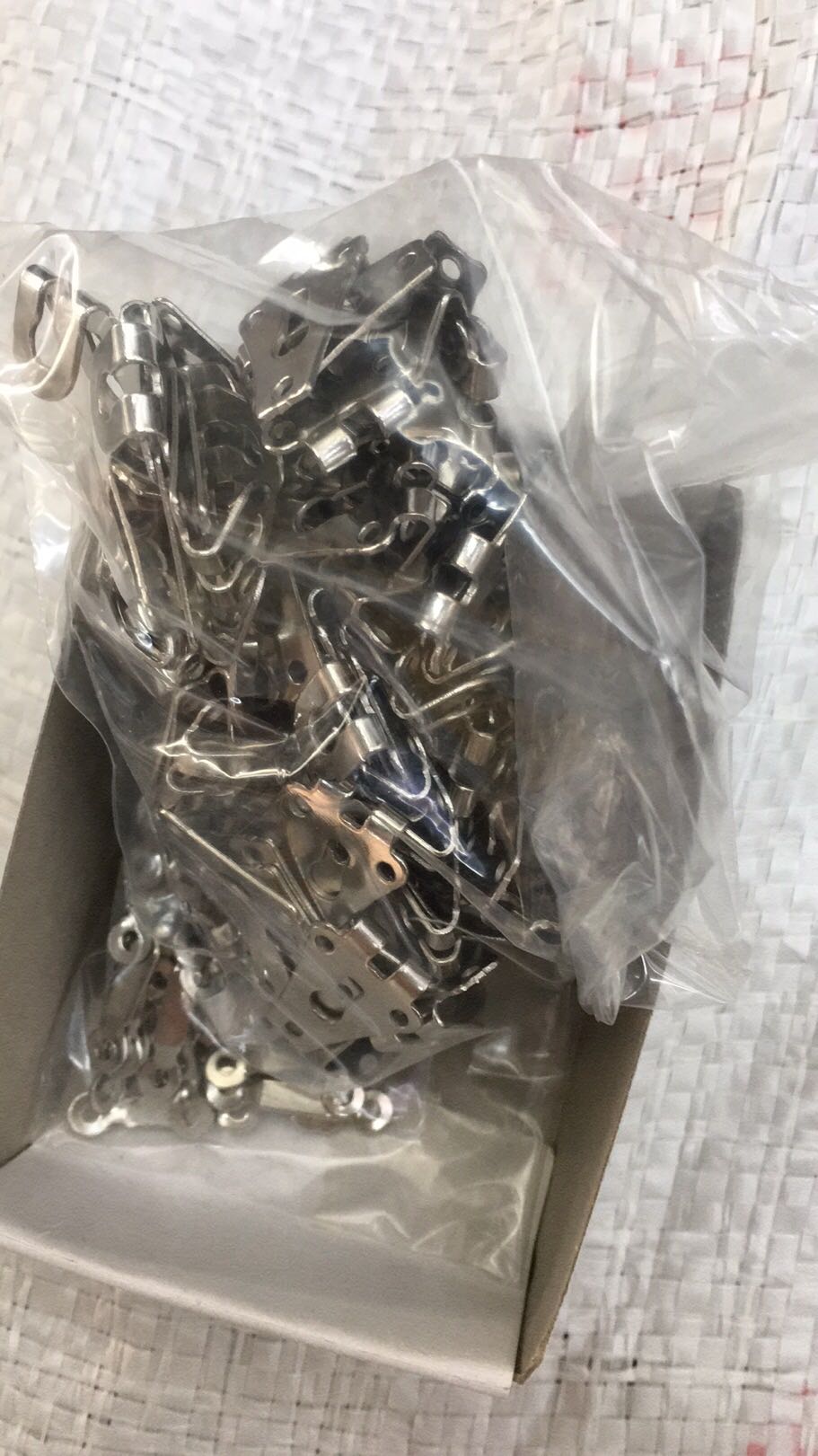 海悦辅料裤钩金属钩扣搭扣西裤裤勾钩扣挂钩纽扣西服裤钩27516细节图