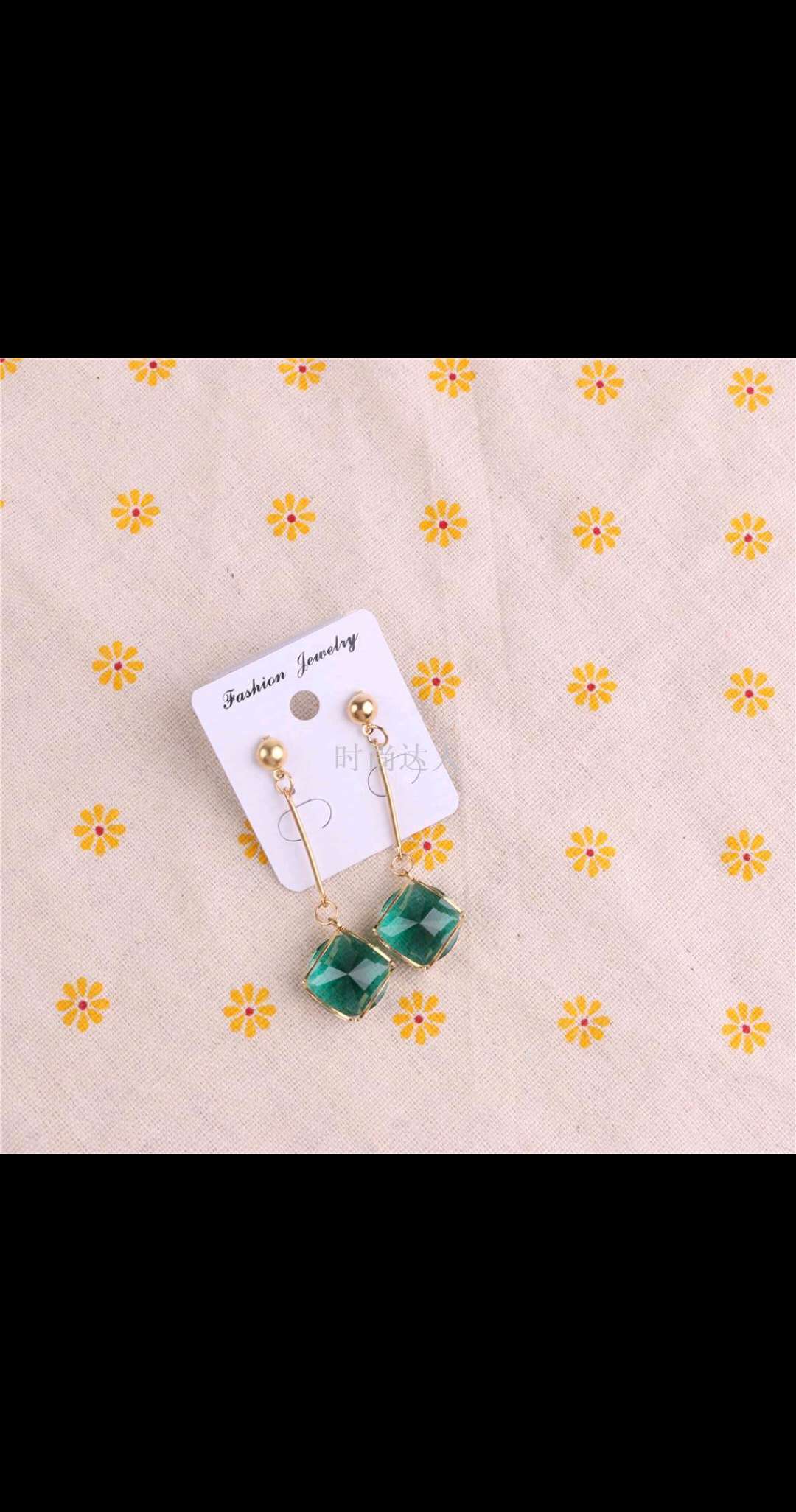 New minimalist Korean style zircon red crystal stud earrings for women, personalized and internet-famous earrings for brides Specification image