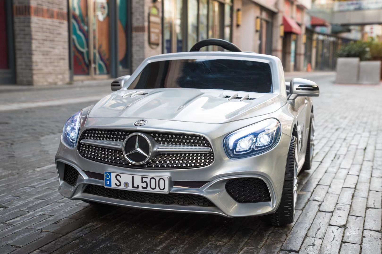 Mercedes Benz is officially authorized thumbnail