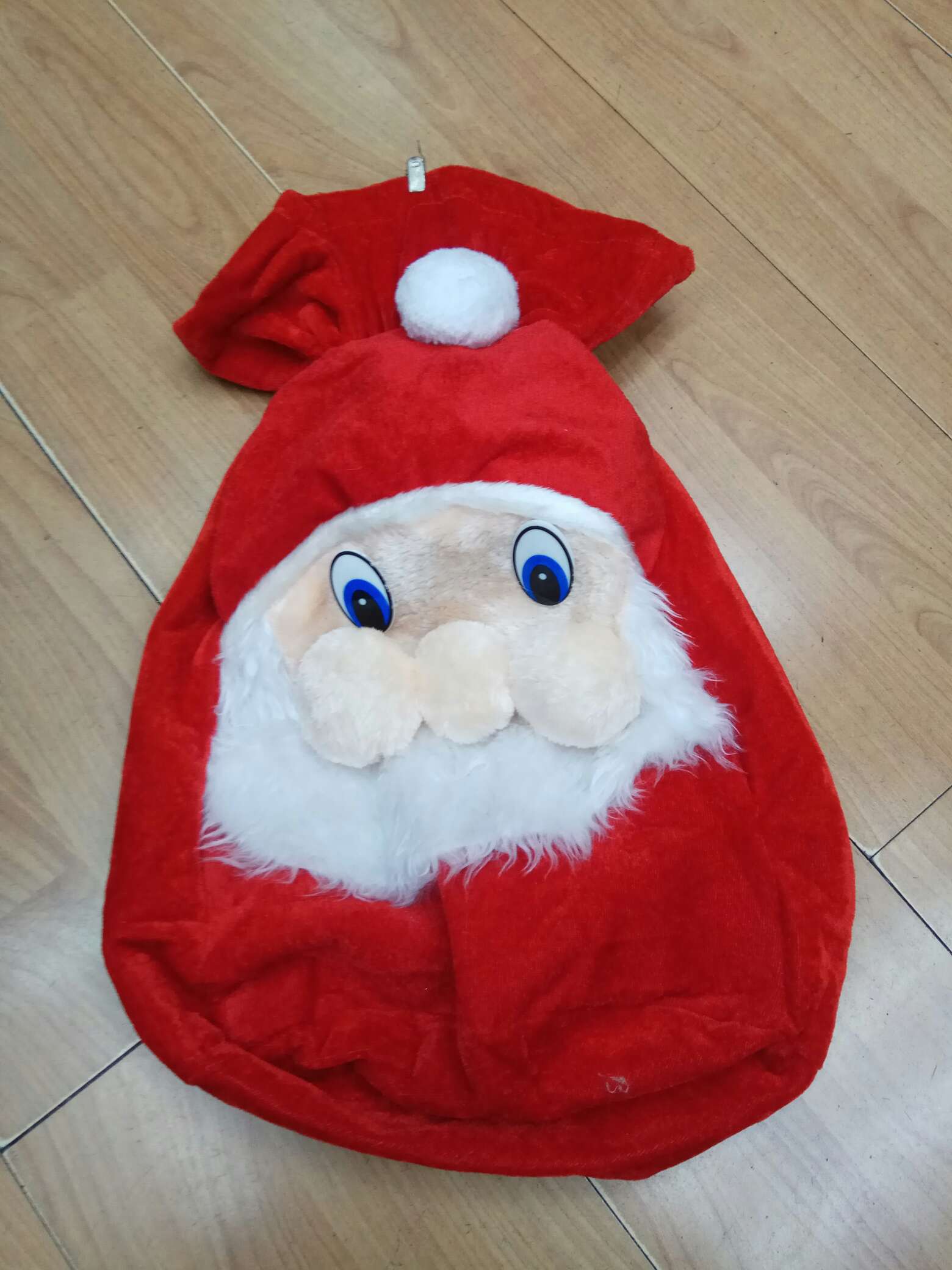 Velvet gift bag for the elderly