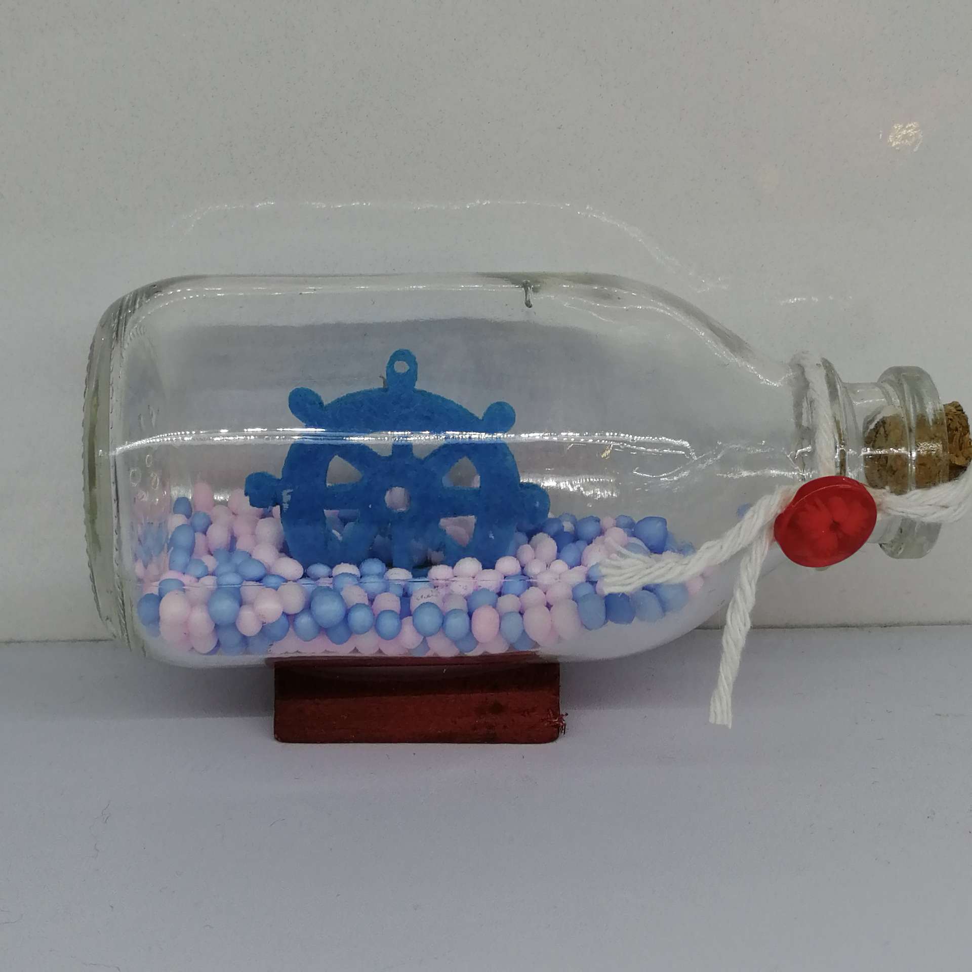 Wishing bottle drift bottle