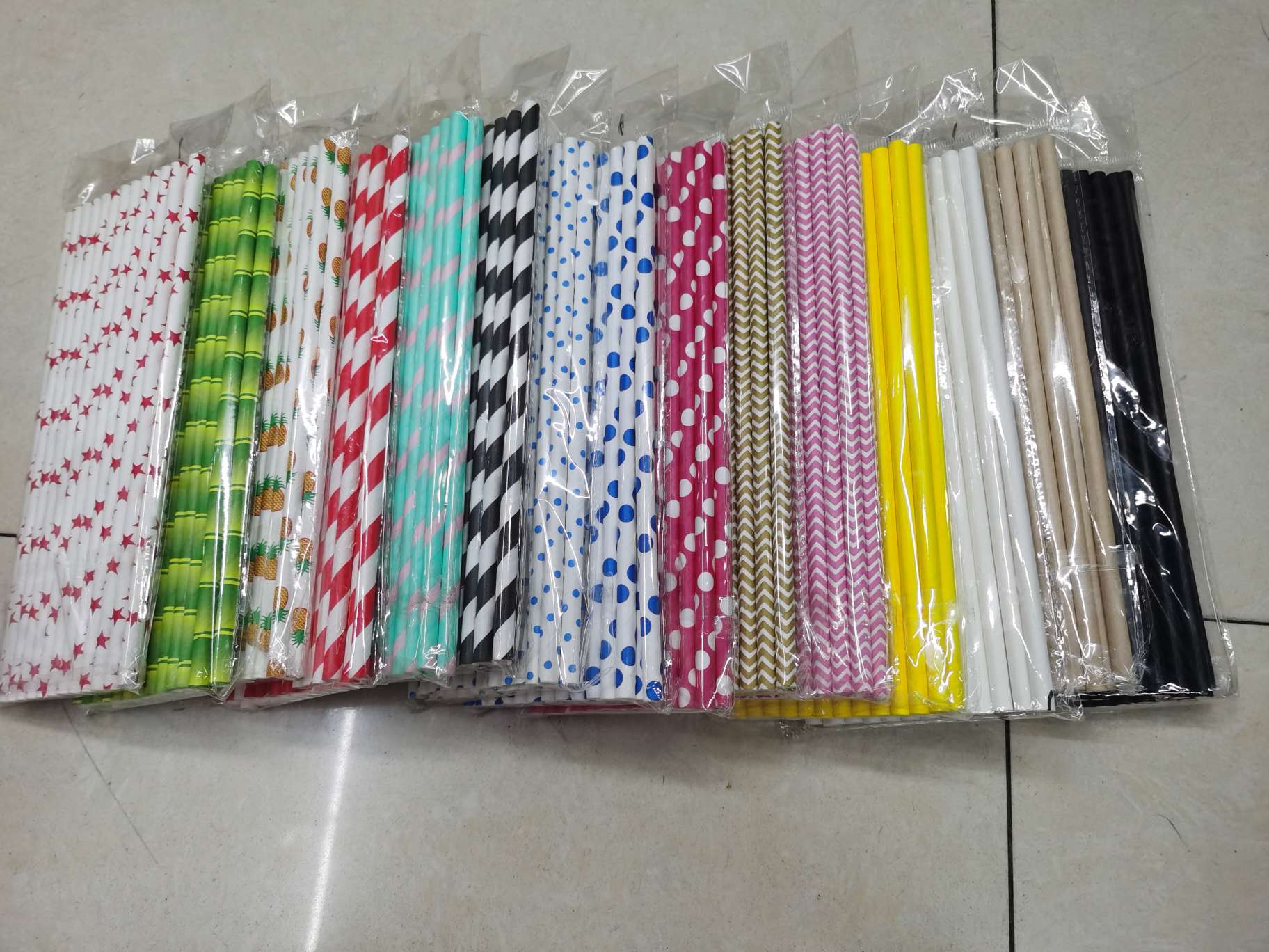 纸吸管 口径6mm长196
25支/包 400包/箱产品图