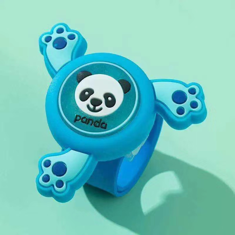 驱文带灯儿童手表白底实物图