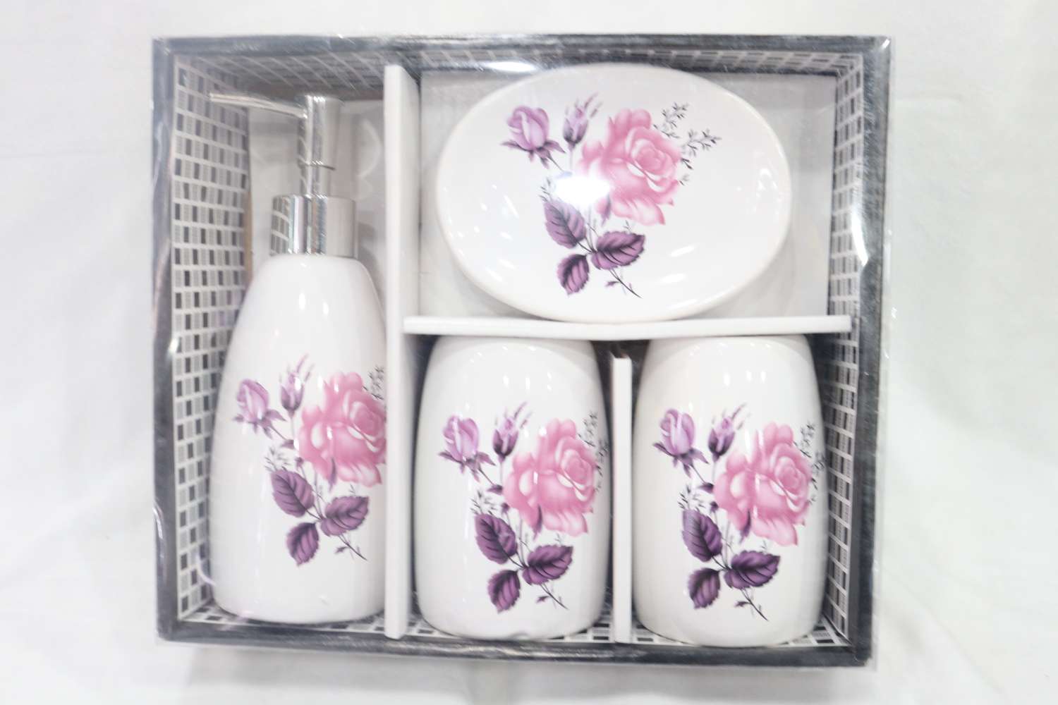 陶瓷四件套卫浴口杯肥皂碟牙刷杯洗手液罐