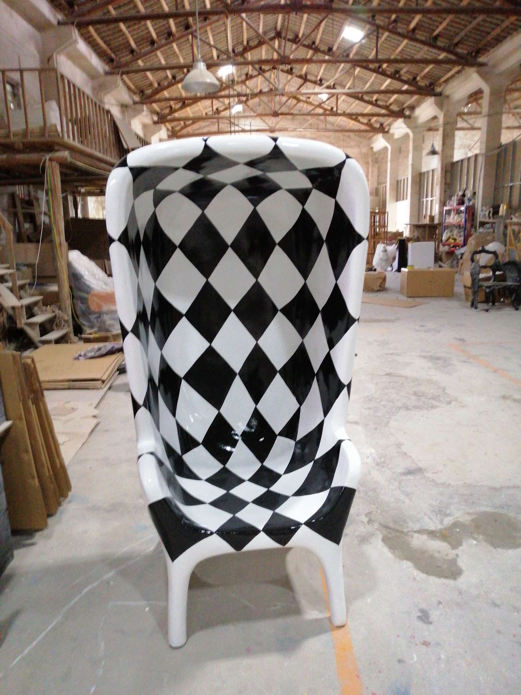 北欧设计艺术创意太空椅摩登现代网红异型椅玻璃钢材质高170*83*57