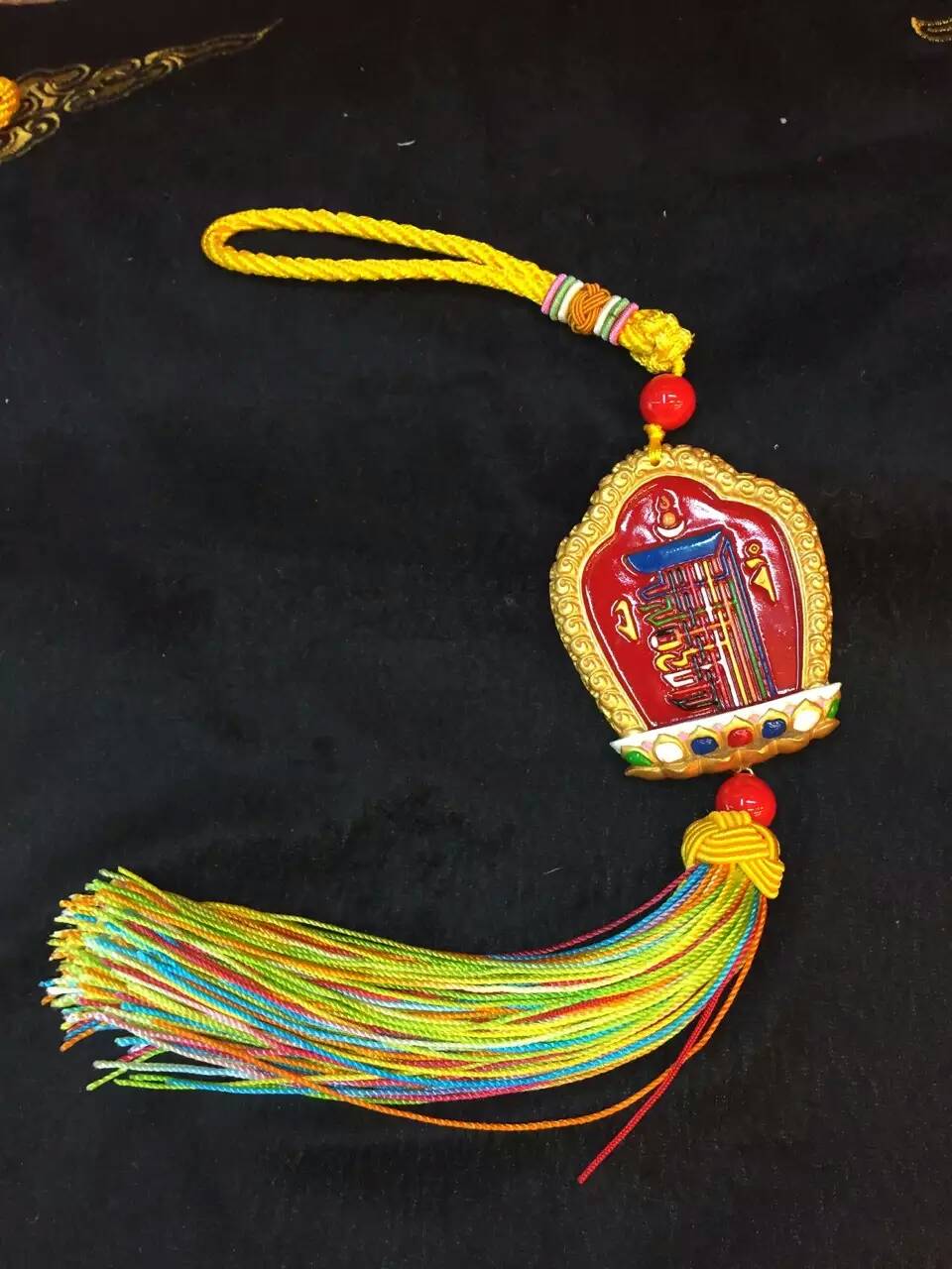 Resin car hanger Application Scenario