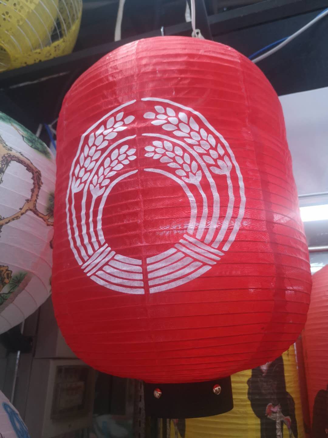 Japanese-style cloth lanterns, wheat ears