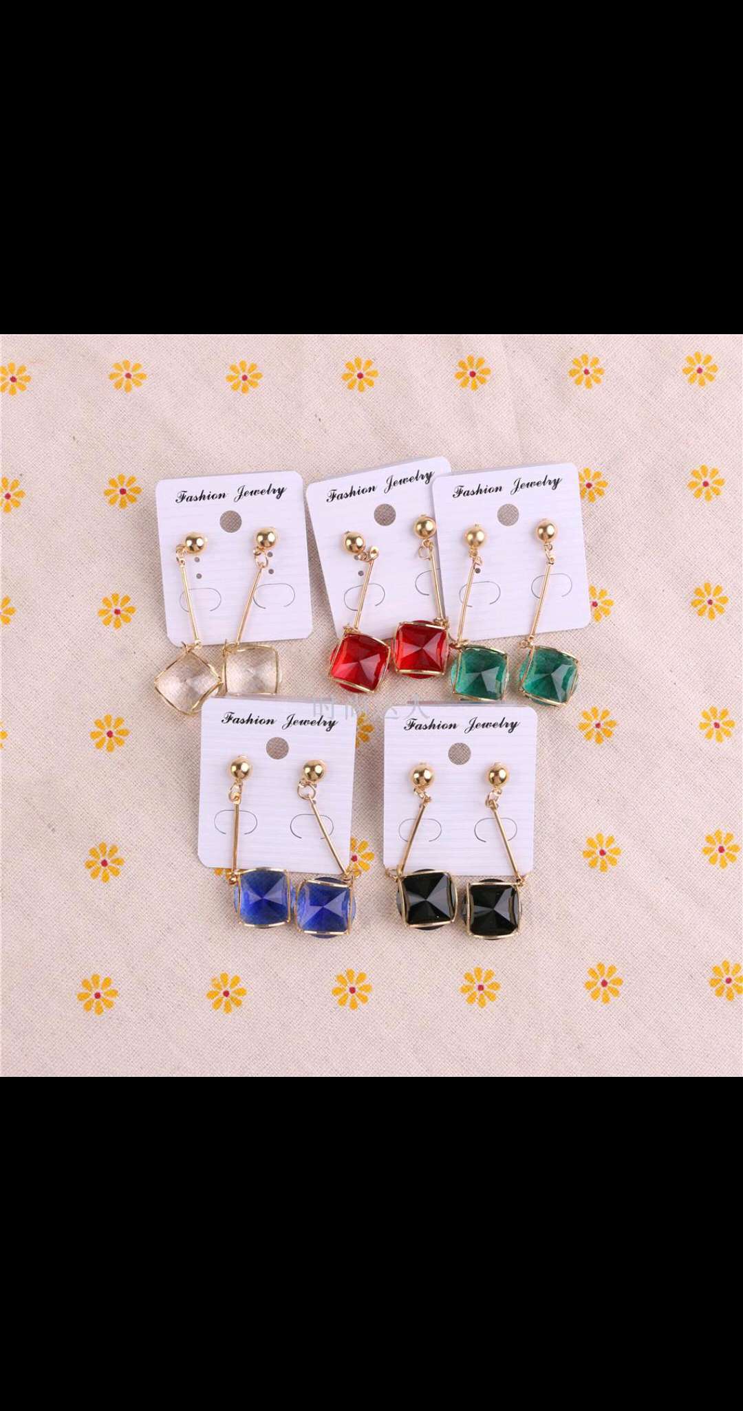 New minimalist Korean style zircon red crystal stud earrings for women, personalized and internet-famous earrings for brides