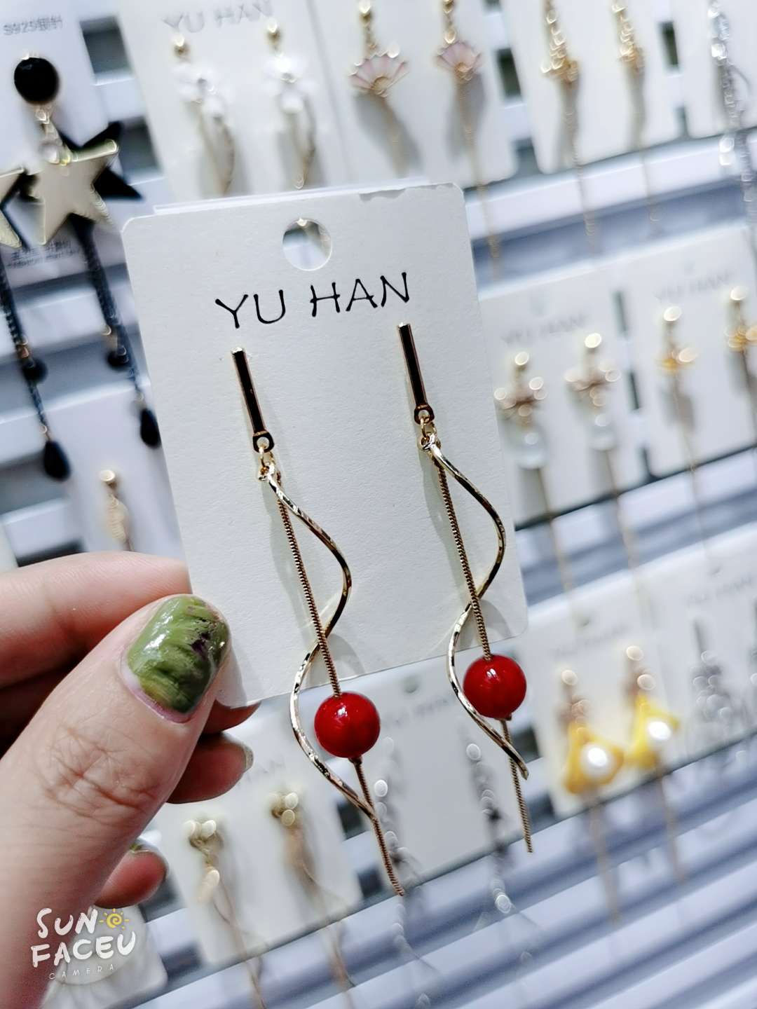South Korea east gate temperament versatile diamond pearl earrings fashion long earrings drop show face thin ear line female thumbnail