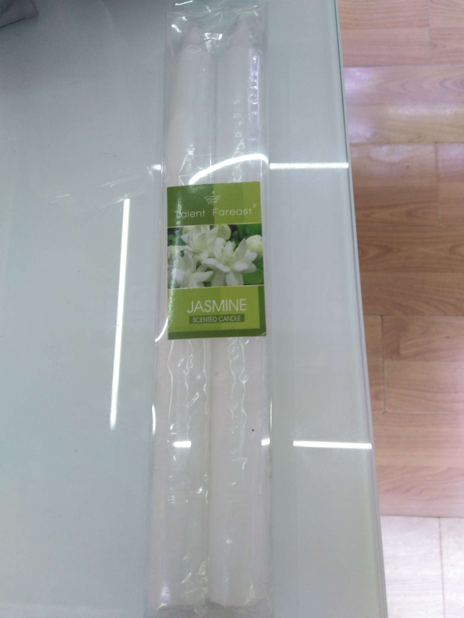 白色套二杆蜡产品图