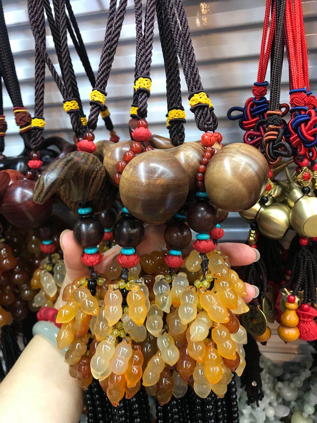 Sandalwood gourd carousel details Picture