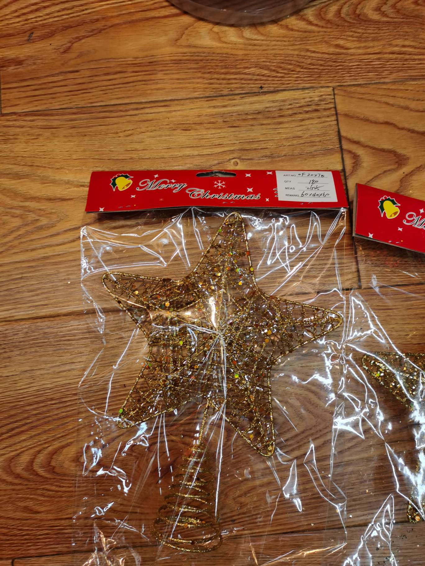圣诞节专用 办公室文化用品 圣诞雪花泡沫爱心 节日兽装亮片织带 圣诞发光水球装饰品