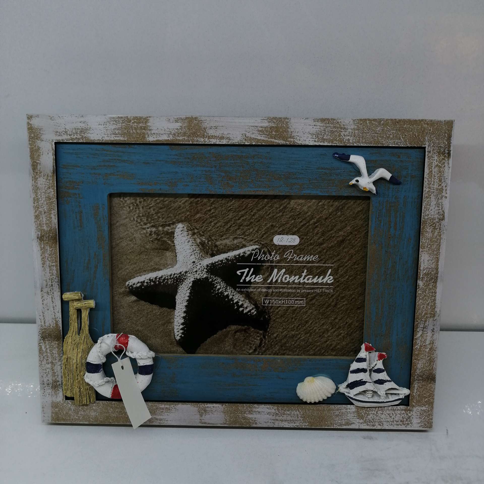 The wood frame is the most beautiful ocean wind, the best choice for interior decoration thumbnail