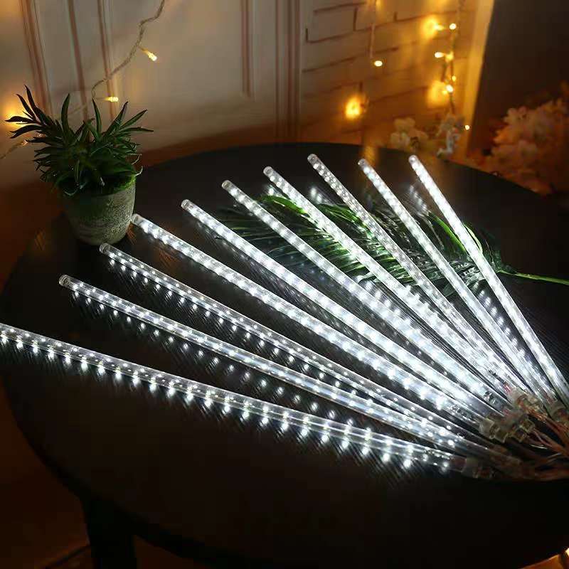 Meteor shower led lights, seven-color lights, flashing lights, string lights, starry sky, outdoor waterproof lighting, decorative tree lights hung on trees, 2 meters long Application Scenario