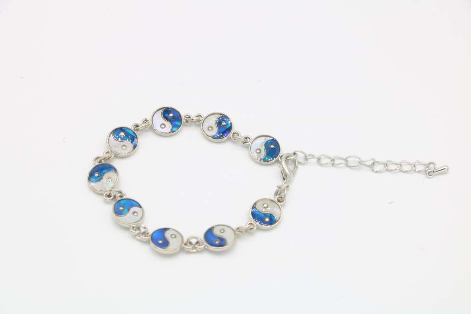 Europe and the United States restore ancient personality natural abalone shell bracelet bagua bracelet thumbnail