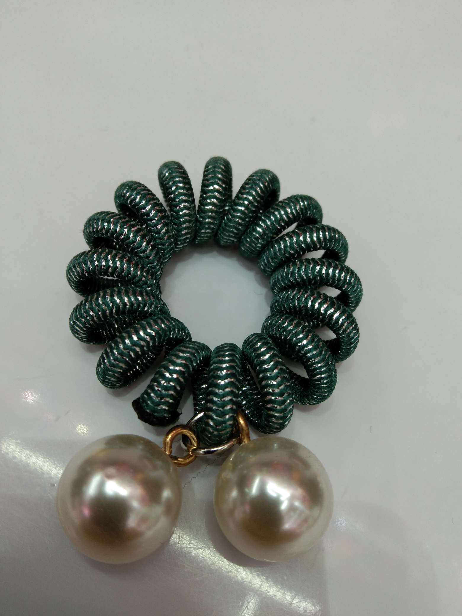 Telephone wire ten pairs of pearl hair rings, army green thumbnail
