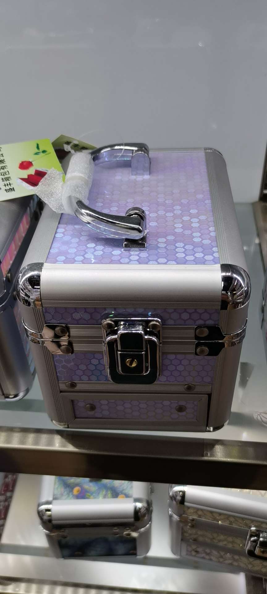 Aluminum box 28 details Picture