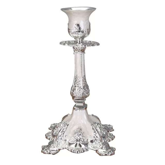 Nordic-style light luxury metal candlestick ornaments, romantic and retro coffee and Western restaurant candle decorations, table Settings details Picture