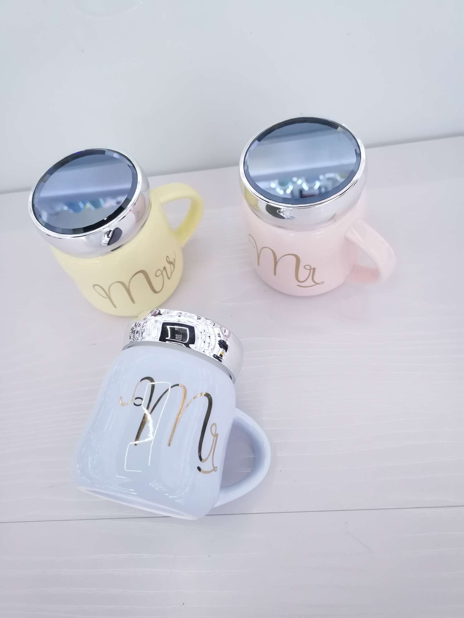 Classic glazed mirror-finished ceramic cups, coffee cups, water cups Item Picture