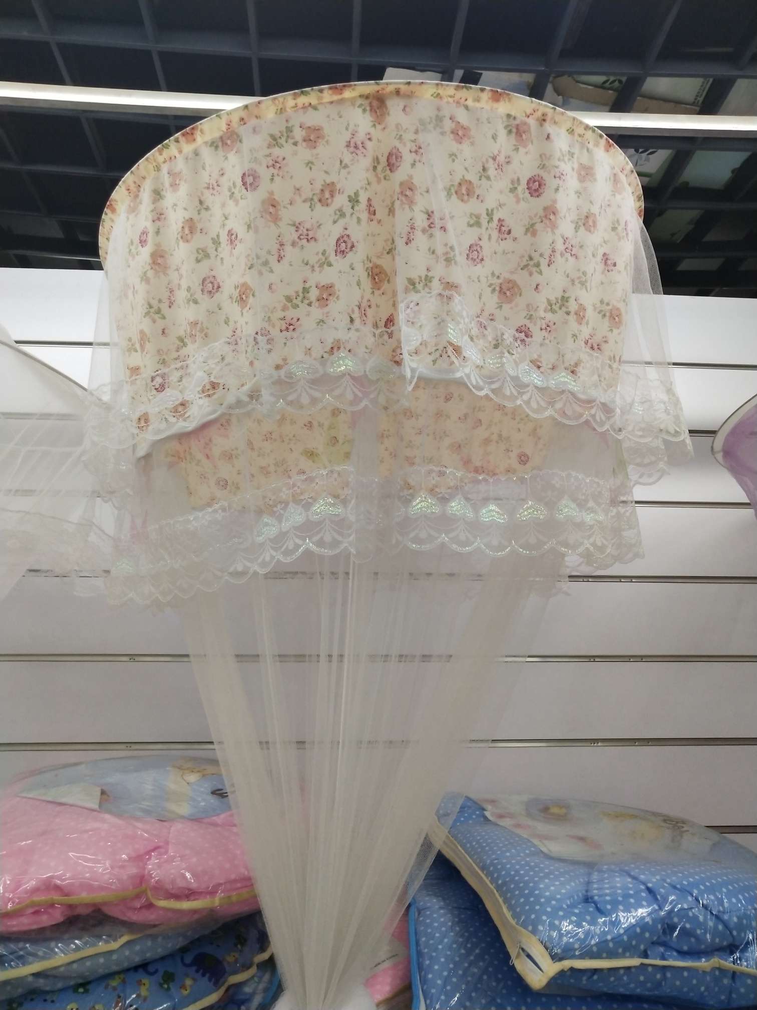 Mosquito Net Dome In Summer