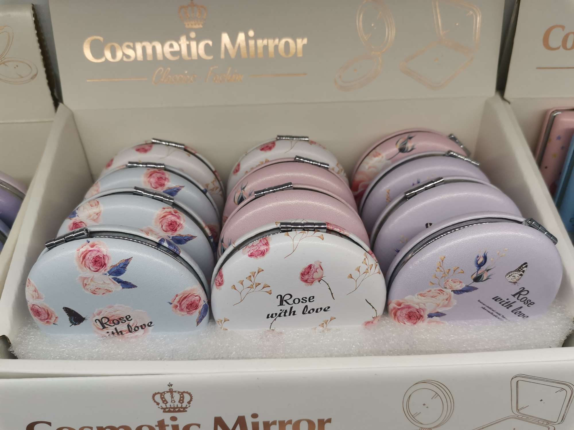 Macaron bread makeup mirror