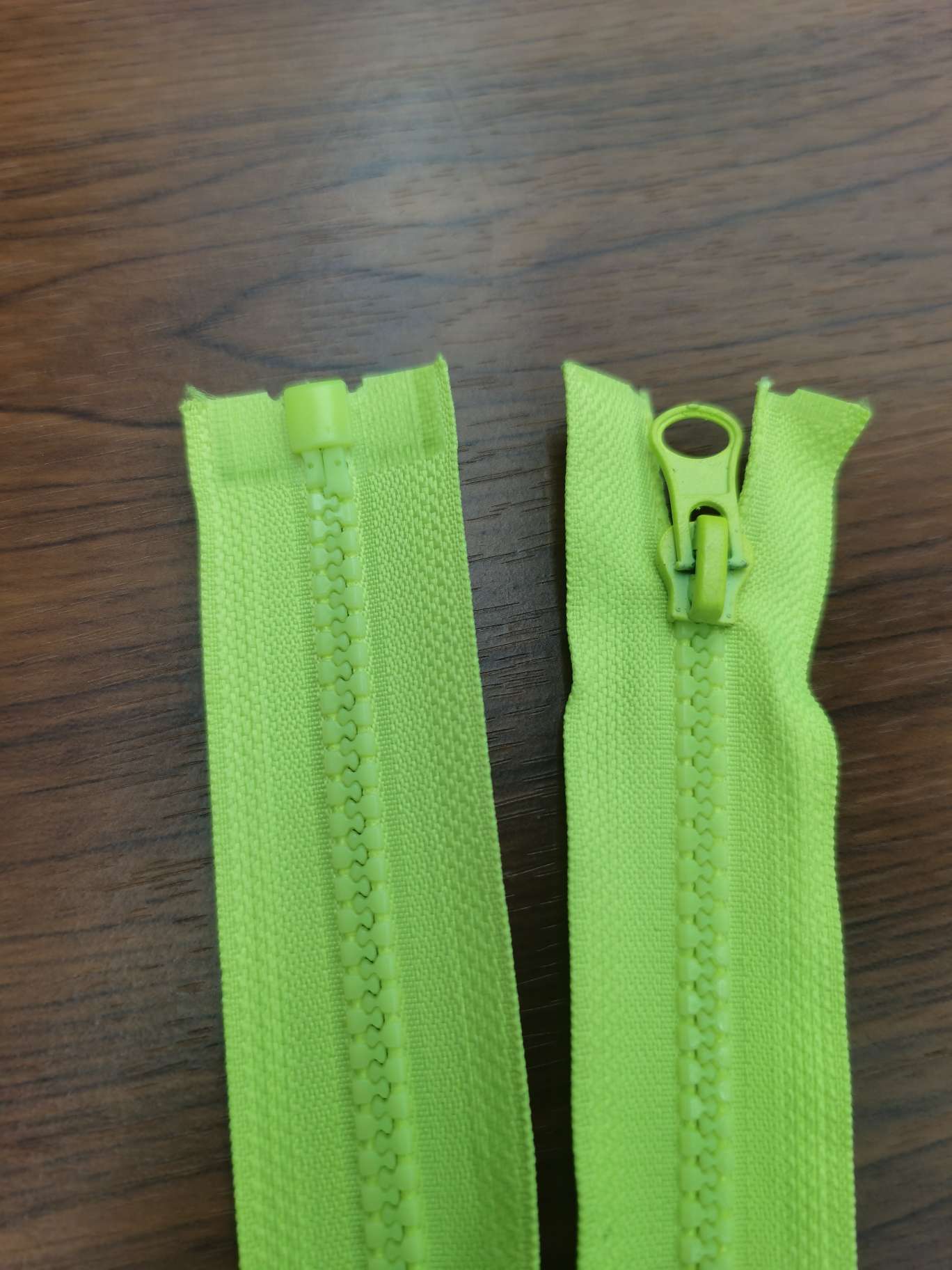 拉链白底实物图