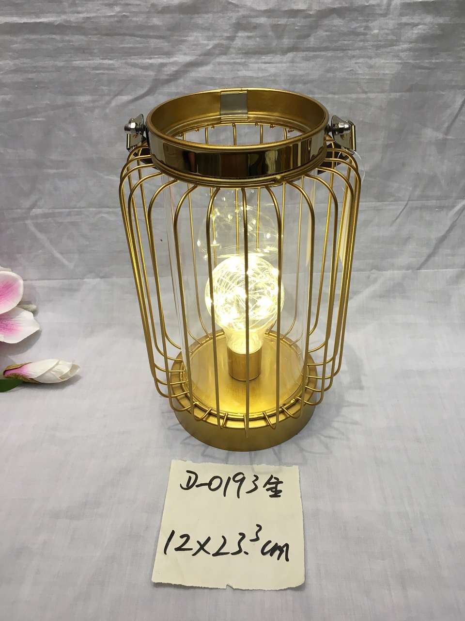 Gold lantern creative Iron art geometric Nordic iron home decoration decoration bedroom bedside living room teahouse cafe LED light full figure