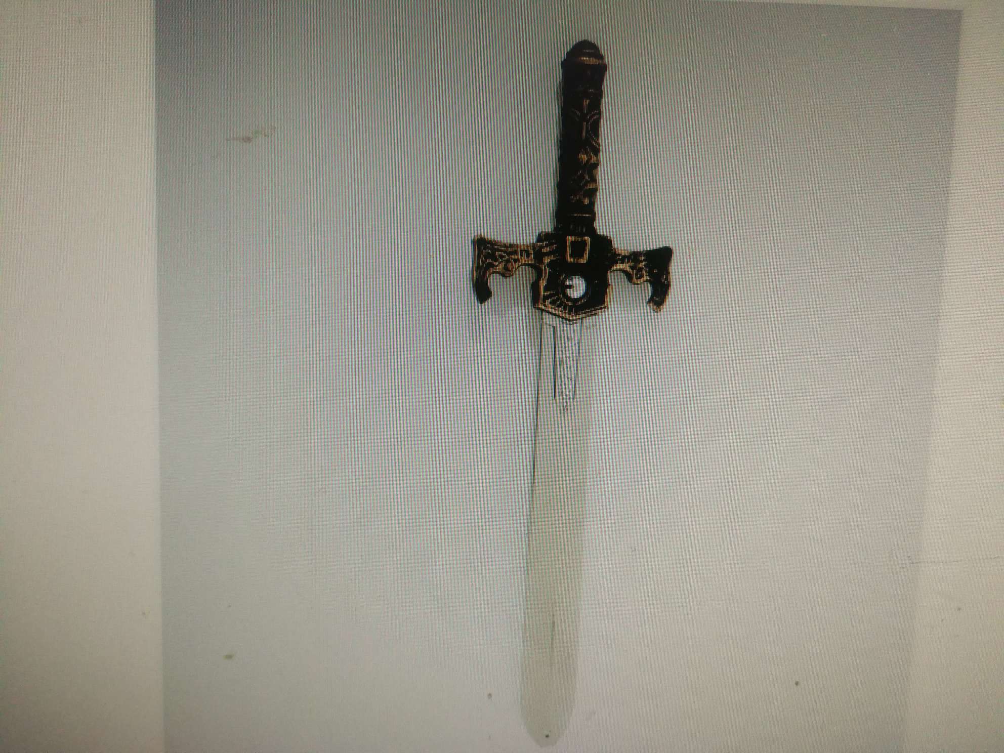 665 knight sword