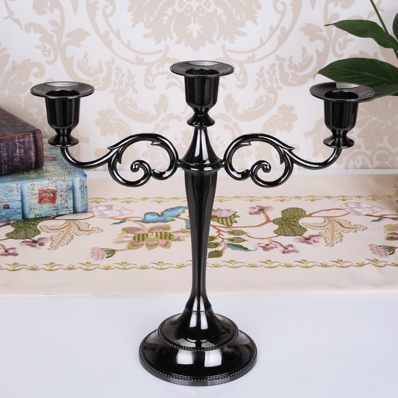 Zinc alloy candlestick three-headed decorative item, retro wedding prop, candlelight dinner, restaurant, hotel and home decoration Specification image