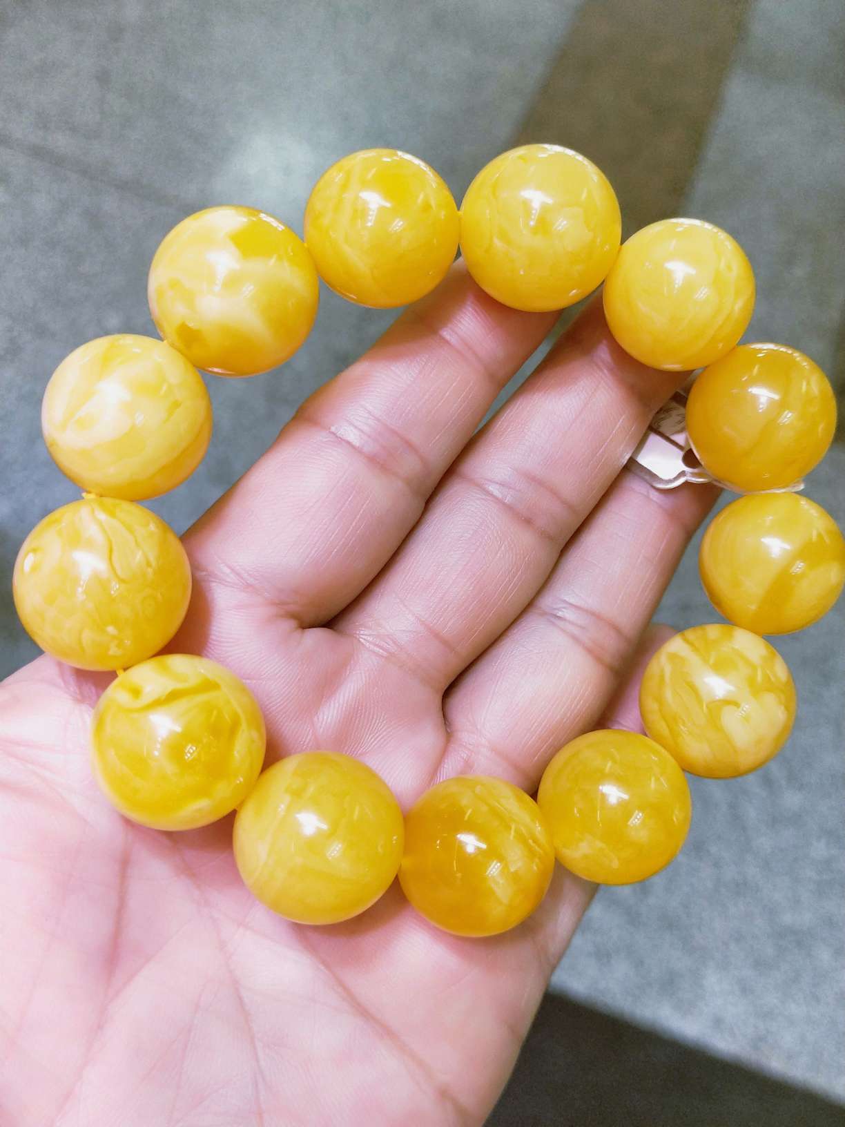 Natural raw mineral aged beeswax bracelets for men and women details Picture