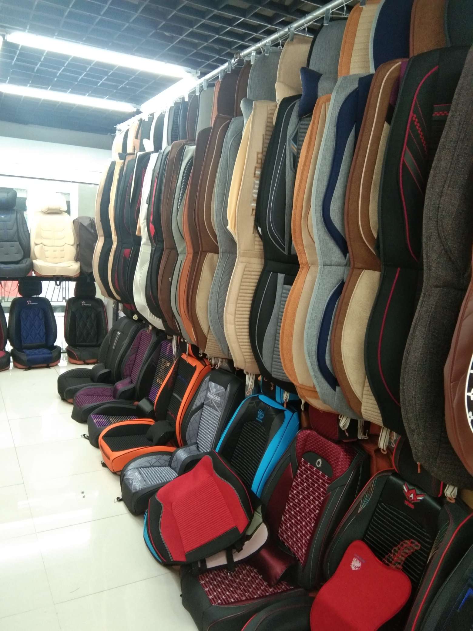 Lu Yu Auto Accessories Company describe pic - 4